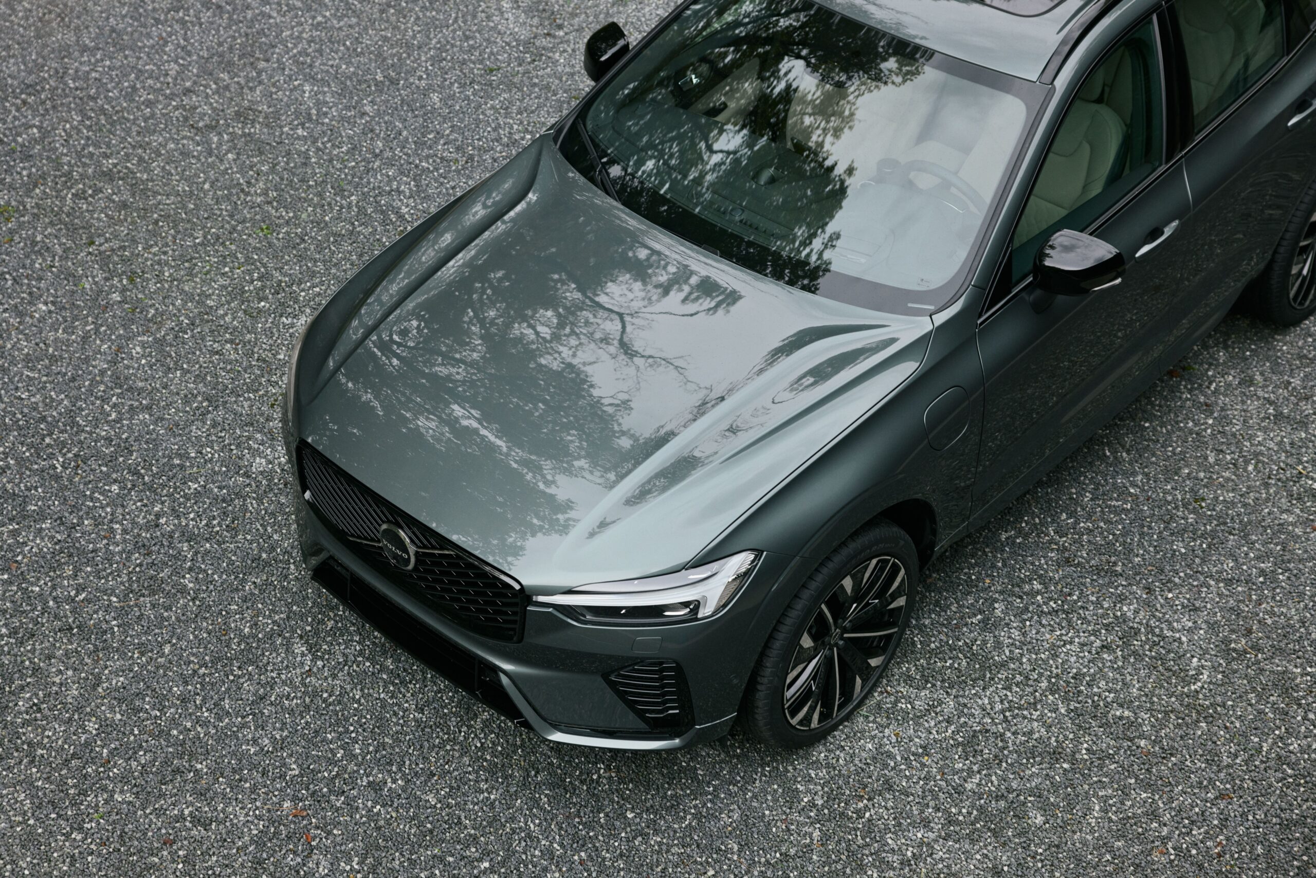 Refreshed Volvo XC60 exterior, Volvo's related SUV